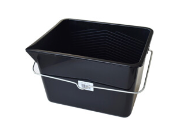 Verfemmer zwart plastiek 12L + uitgieter