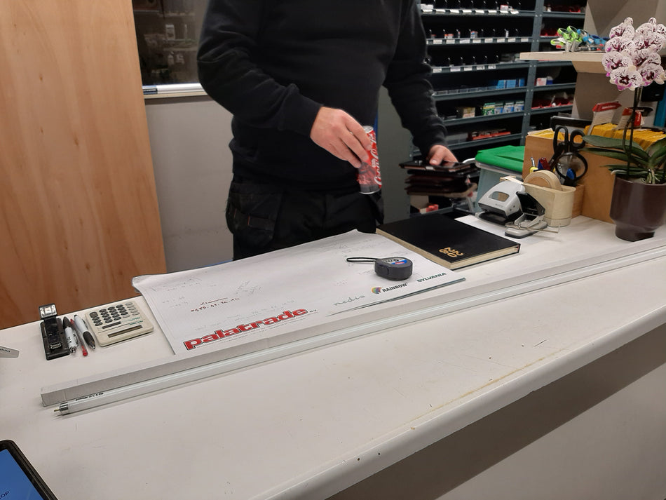 Buislamp 35watt 3000 145cm