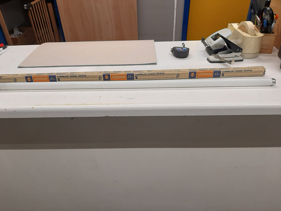 Buislamp 23watt 840 98cm